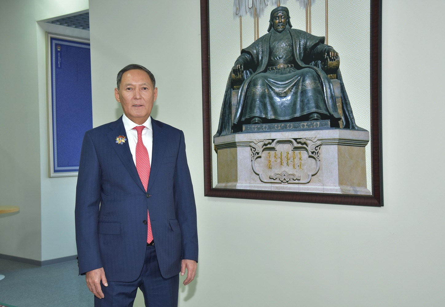 Ахмад шүүгч С.Батдэлгэр Сүхбаатарын одонгоор шагнууллаа