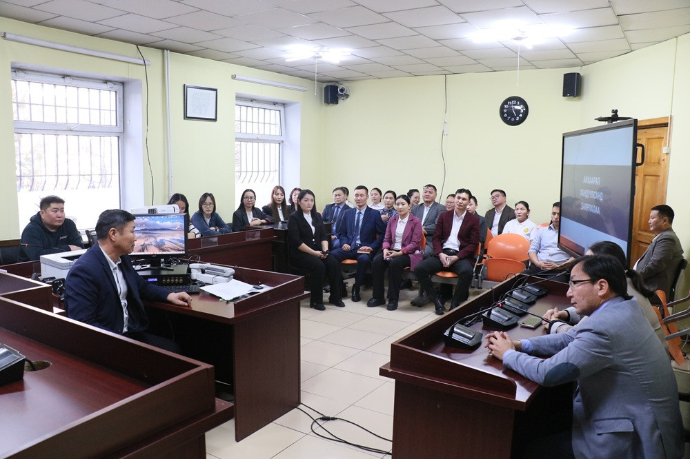 ШҮҮХИЙН ЕРӨНХИЙ ЗӨВЛӨЛИЙН АЖЛЫН ХЭСЭГ АРХАНГАЙ АЙМАГ ДАХЬ ШҮҮХ, ШҮҮХИЙН ТАМГЫН ГАЗАР, ӨВӨРХАНГАЙ АЙМГИЙН ХАРХОРИН СУМ ДАХЬ СУМ ДУНДЫН ШҮҮХЭД АЖИЛЛАЛАА