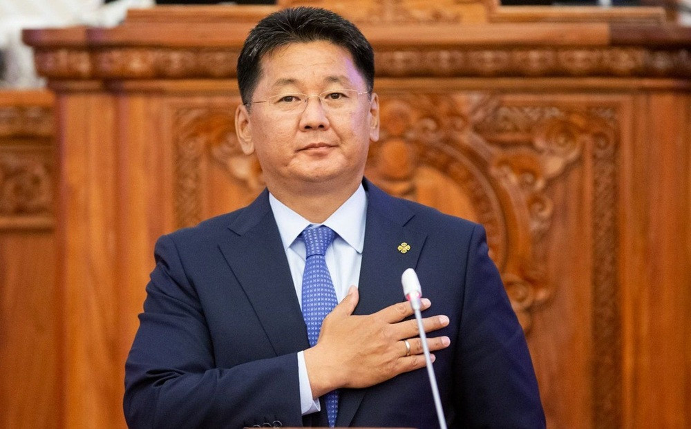 Ахмадууд Ерөнхийлөгчид хандахаар болжээ